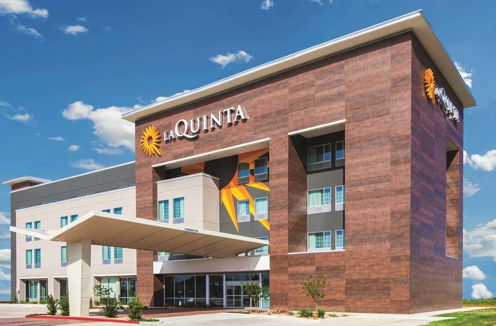 La Quinta Inn And Suites By Wyndham Houston Spring South Extérieur photo